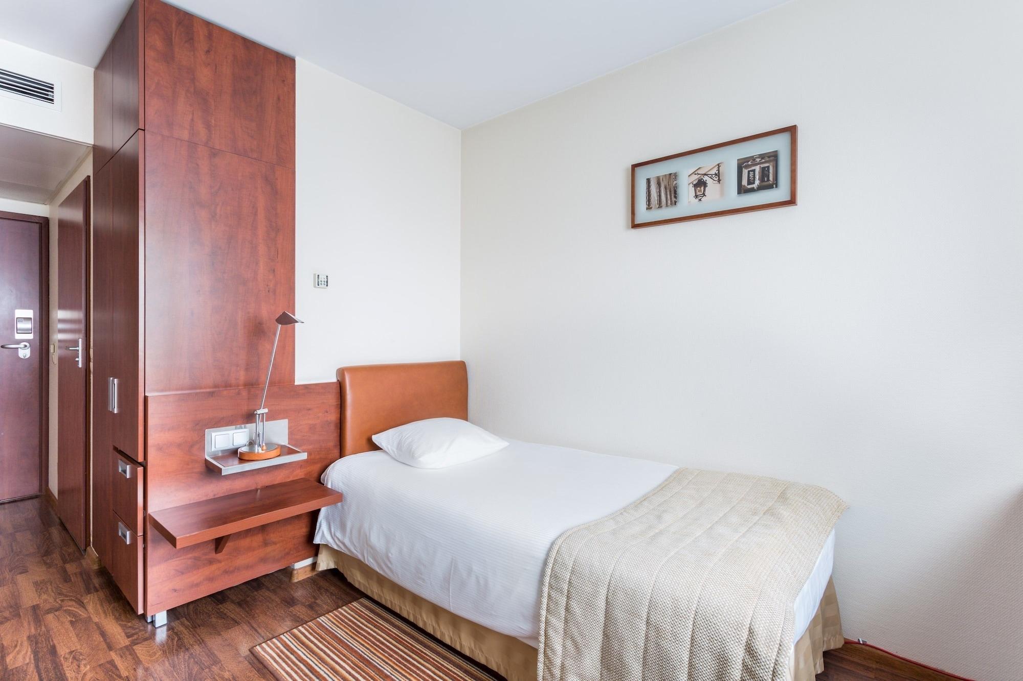 Qubus Hotel กลีวิตเซ ภายนอก รูปภาพ